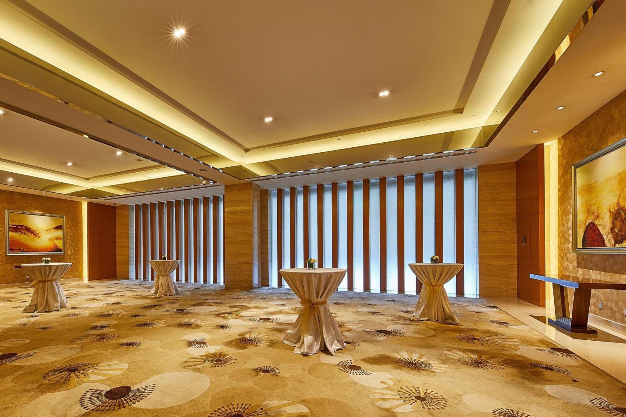 The Westin Nanjing Xuanwu Lake Exterior foto